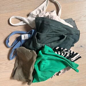 9 Tank Tops - 4 Aritzia, free people and others